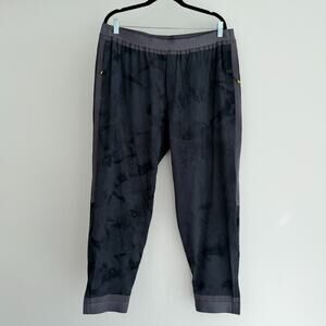 Lululemon Robert Geller Take the Moment Jogger Pants Mens XXL Ripstop Limited